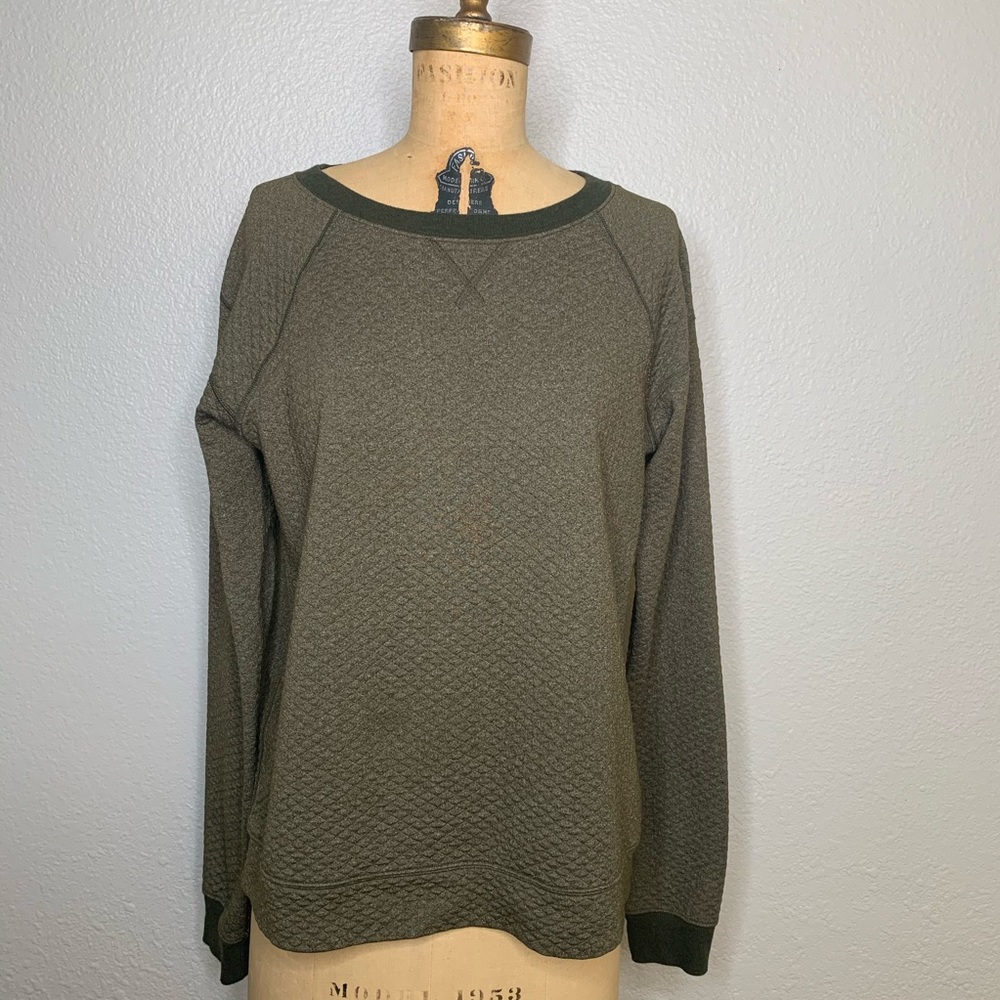 Lucy Pullover Sweatshirt. Large